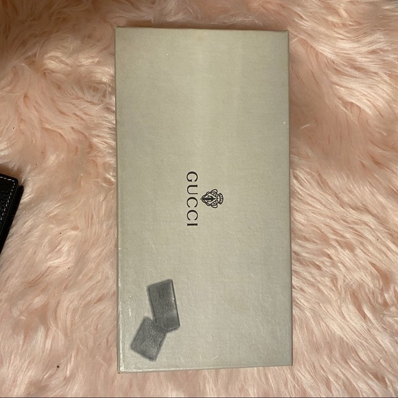 Authentic Vintage Gucci Leather Long Wallet - Picture 14 of 16
